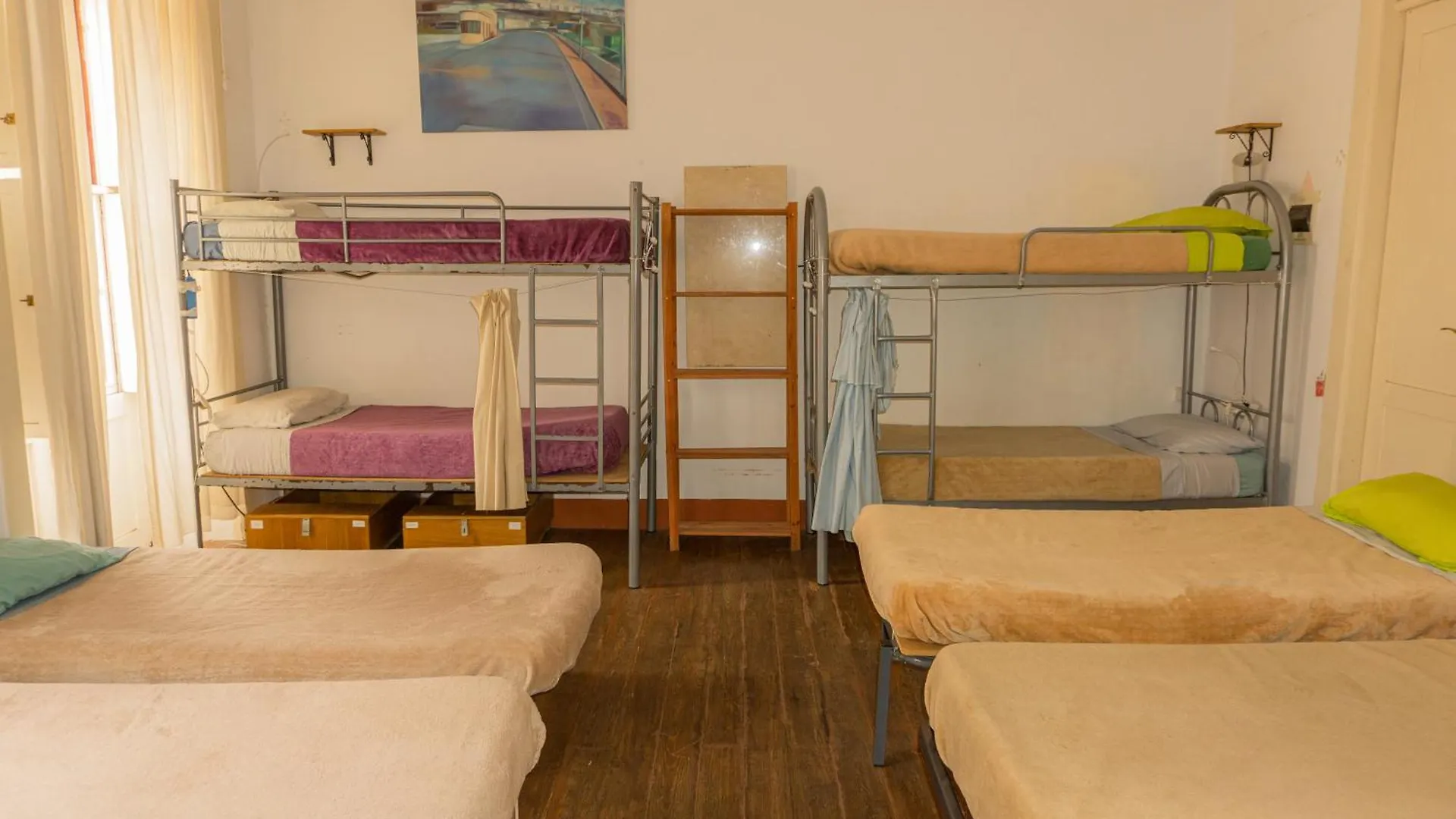 Hostel Albergue La Casa Encantada El Paso