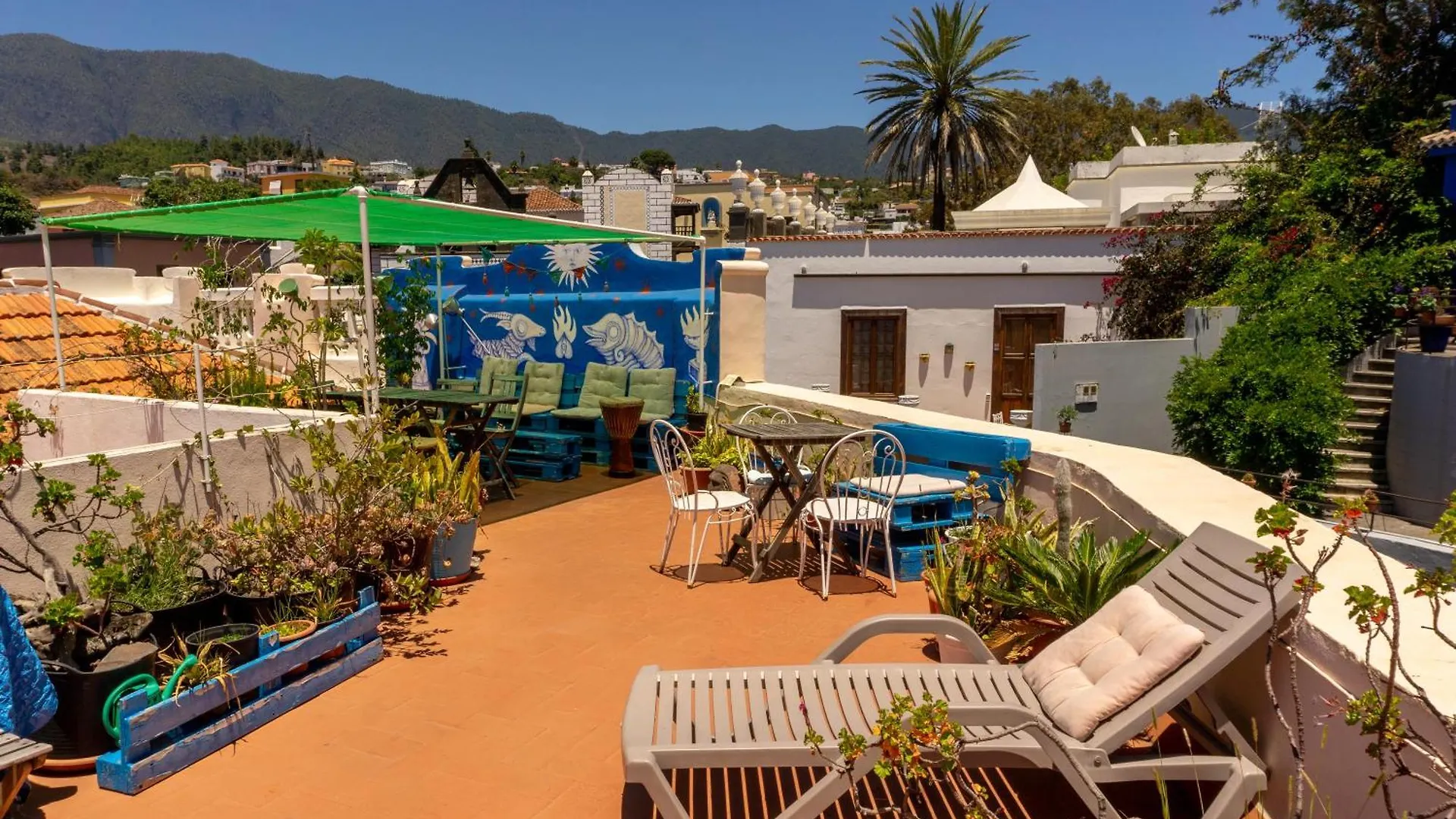 Hostel Albergue La Casa Encantada El Paso
